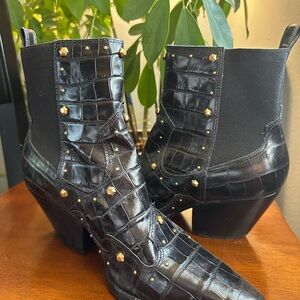 Vince Camuto Black Croc-Embossed Studded Booties